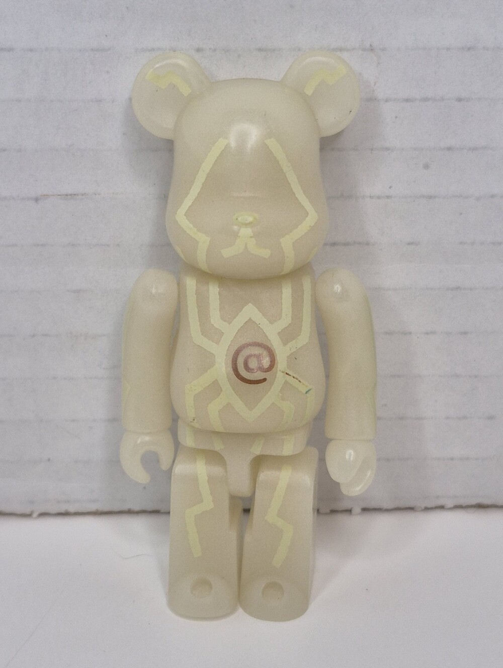Medicom Bearbrick PUSHEAD SPIDER EYE 100% be@rbrick 2003 Glow in the Dark HMV